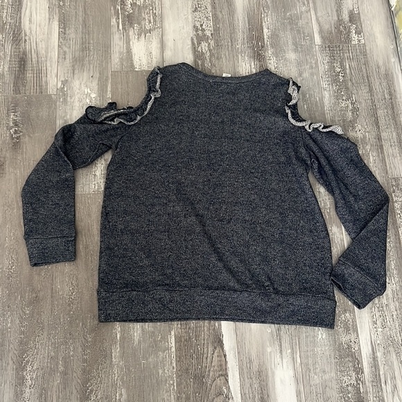 Caslon Cold Shoulder Sweatshirt - Picture 5 of 8